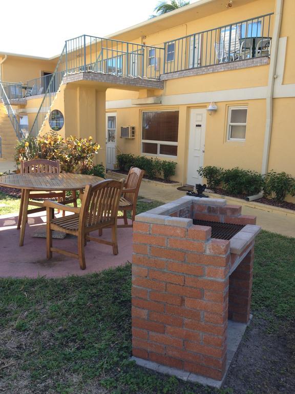 Ebb Tide Resort Pompano Beach Buitenkant foto